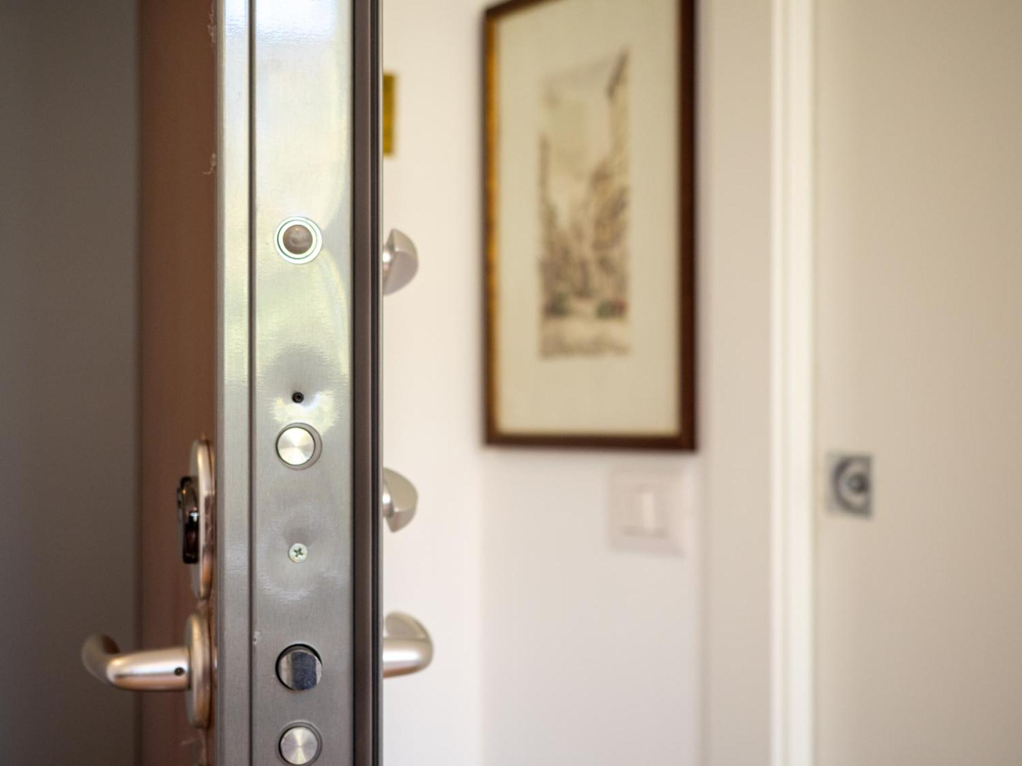 Duomo Line - Cozy, Modern Designed Flat Apartment Milan Luaran gambar